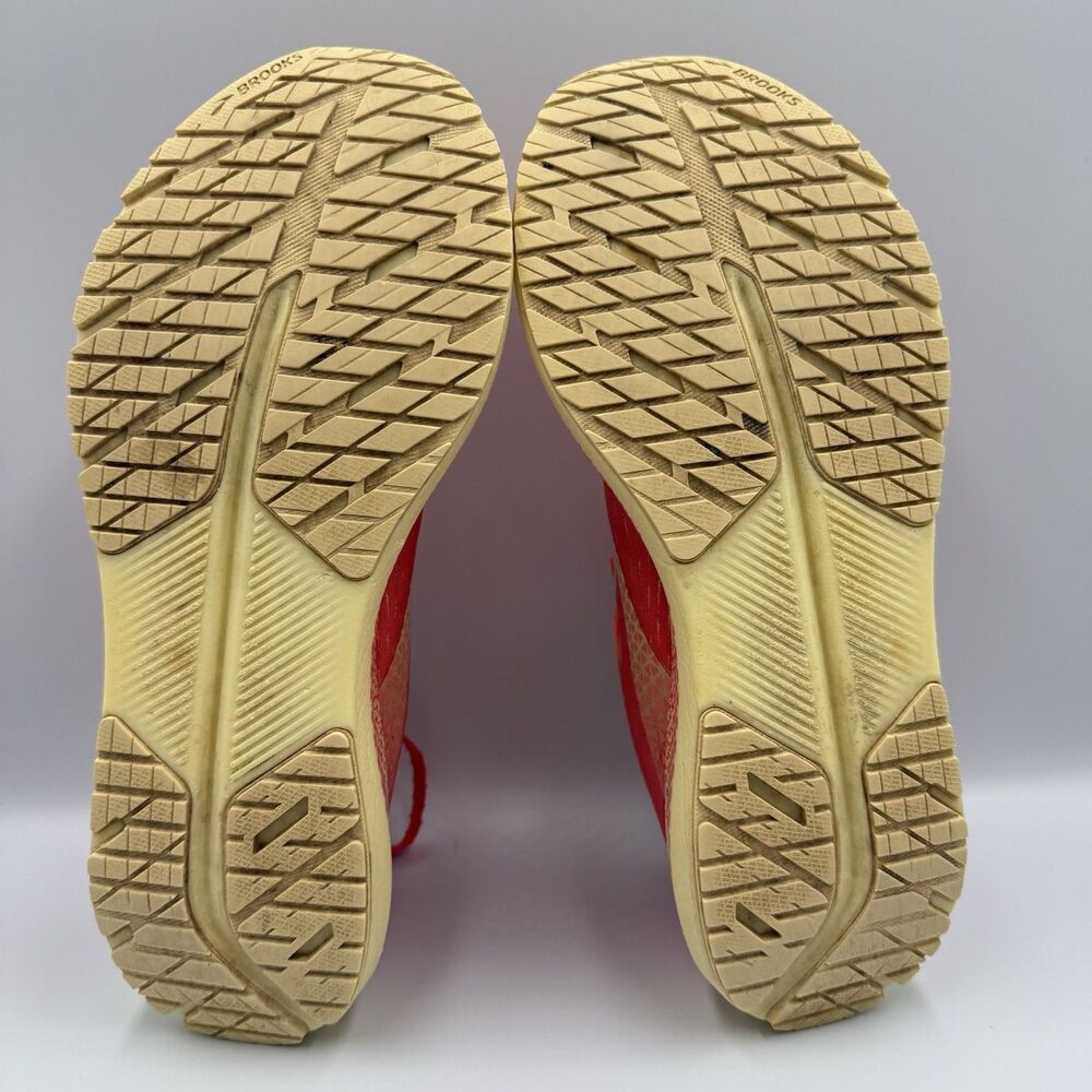 Brooks Hyperion Orange Yellow Running Shoes Sneakers Womens Size 9.5 1203281B876 - Picture 7 of 10